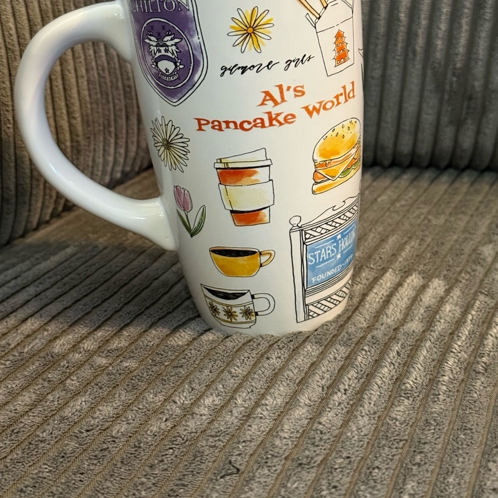 Silver Buffalo x Gilmore Girls - 16 oz Traveling Mug with Lid - Picture 2 of 9